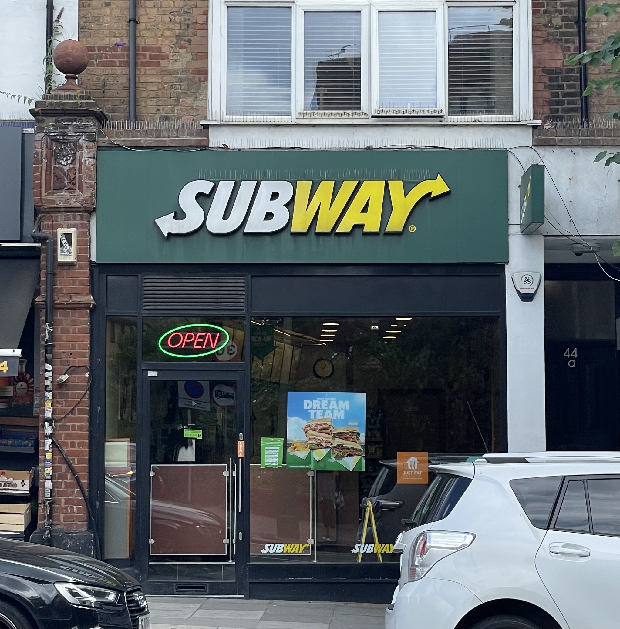 Subway East Finchley