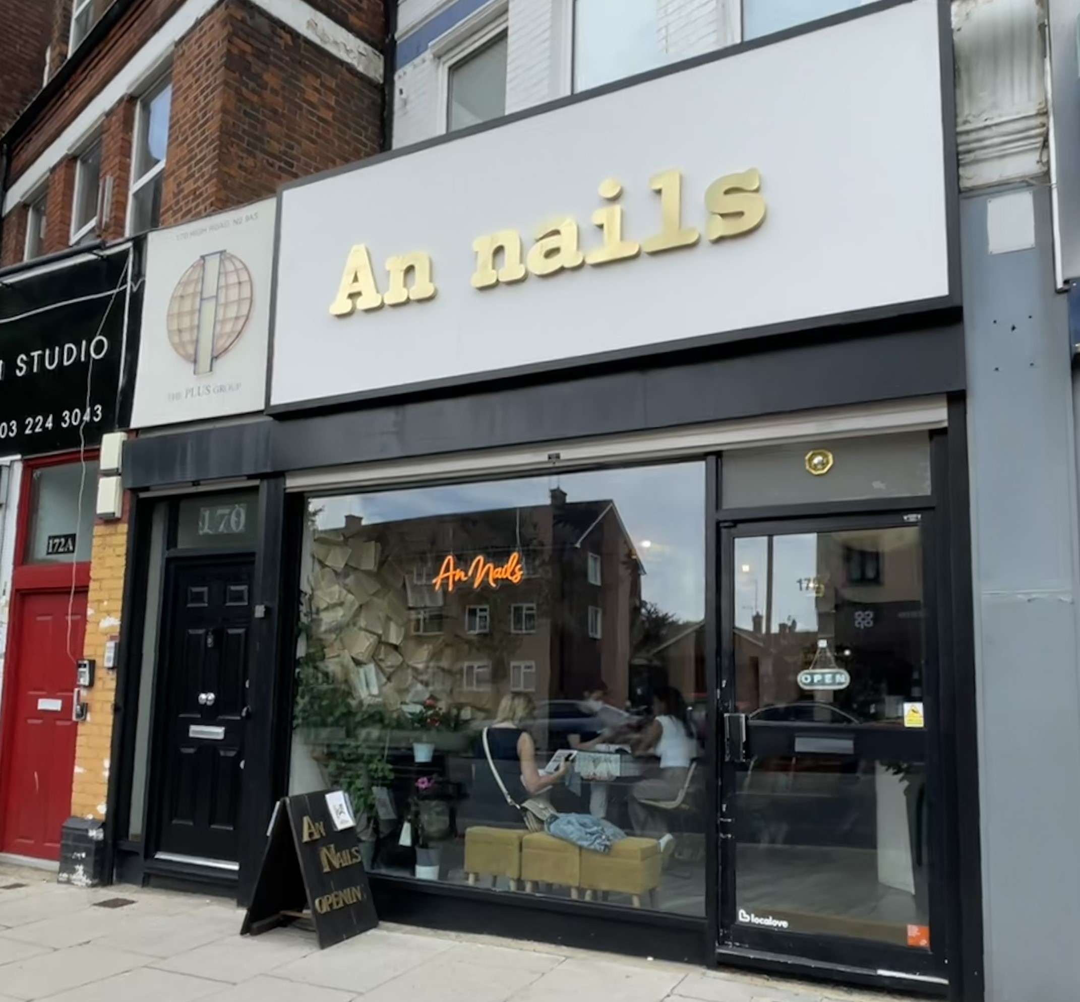 An Nails East Finchley